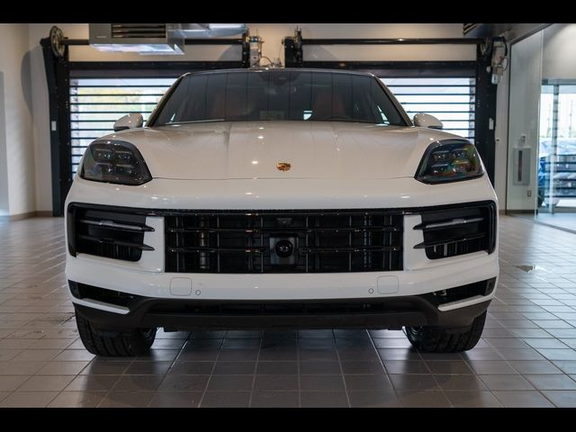 2025 Porsche Cayenne Base