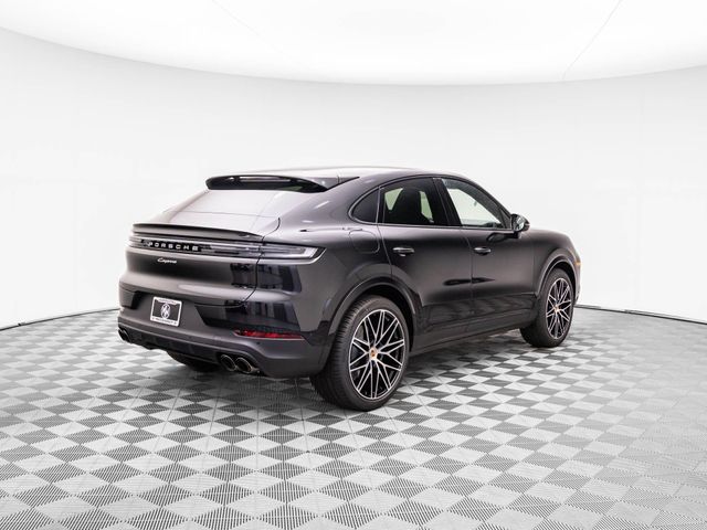 2025 Porsche Cayenne Base