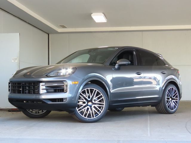 2025 Porsche Cayenne Base