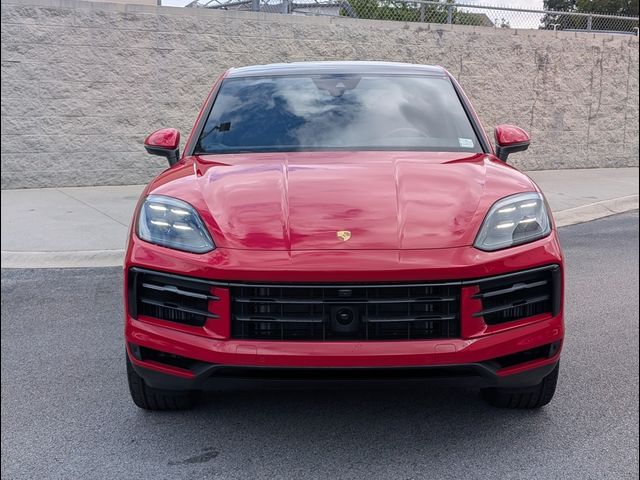 2025 Porsche Cayenne Base