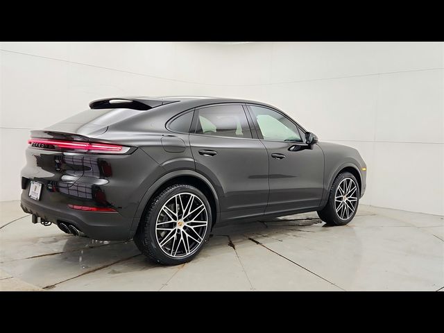 2025 Porsche Cayenne Base