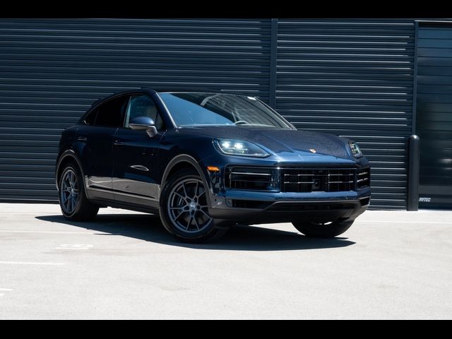 2025 Porsche Cayenne Base