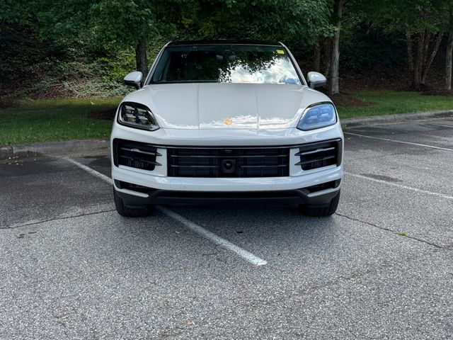 2025 Porsche Cayenne Base