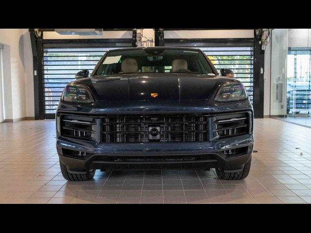 2025 Porsche Cayenne Base