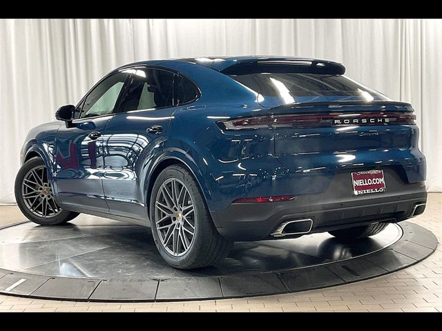 2025 Porsche Cayenne Base