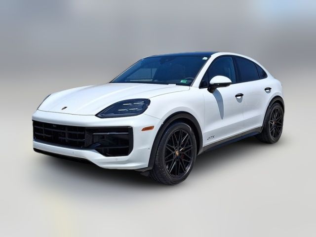 2025 Porsche Cayenne GTS