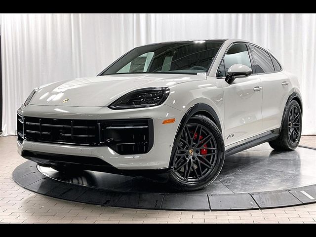 2025 Porsche Cayenne GTS