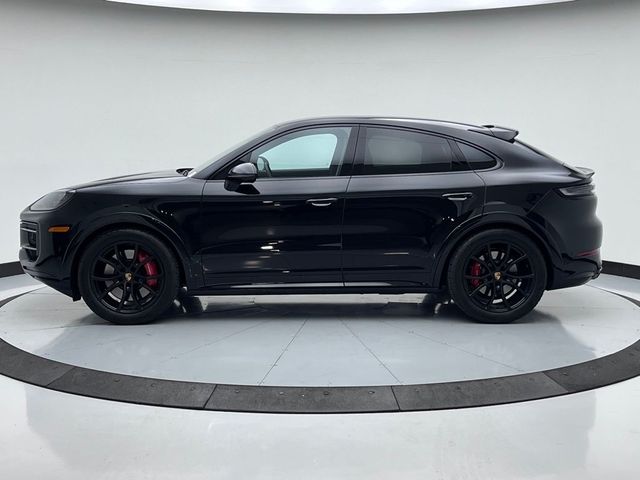 2025 Porsche Cayenne GTS