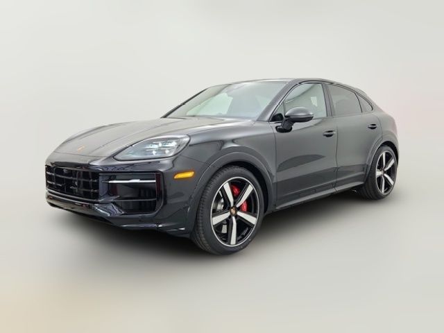 2025 Porsche Cayenne GTS