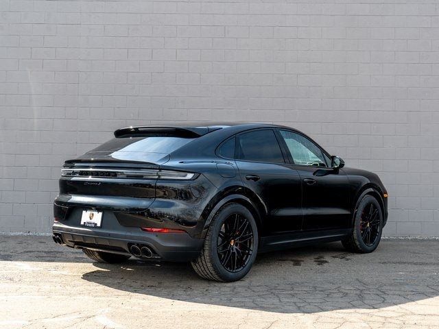 2025 Porsche Cayenne S