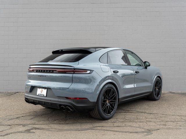 2025 Porsche Cayenne S