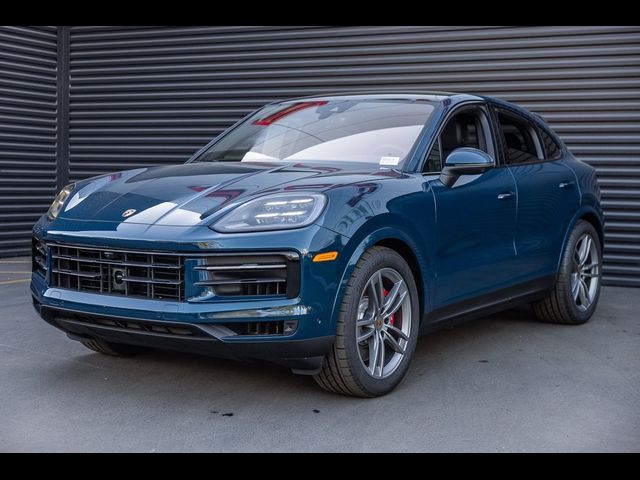 2025 Porsche Cayenne S