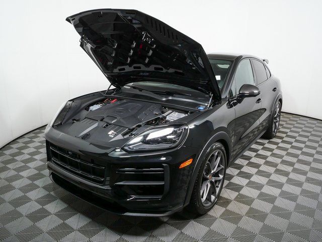 2025 Porsche Cayenne Turbo GT