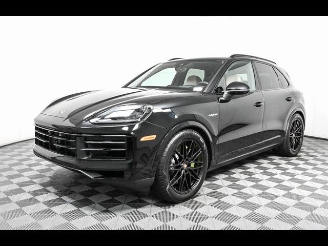 2025 Porsche Cayenne E-Hybrid Base