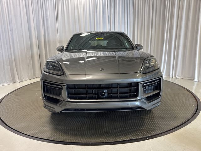 2025 Porsche Cayenne Turbo E-Hybrid