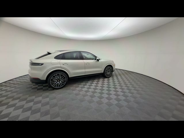 2025 Porsche Cayenne E-Hybrid Base