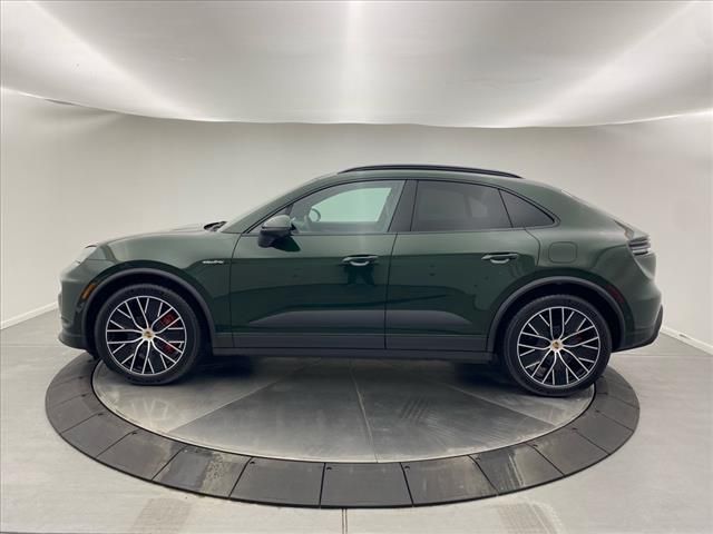 2025 Porsche Macan Electric 4S