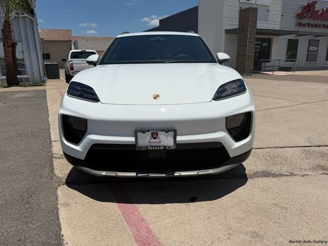 2025 Porsche Macan Electric 4S