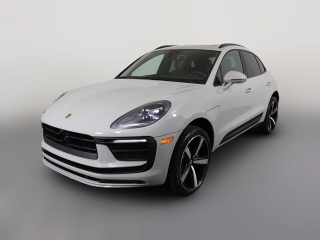 2025 Porsche Macan Base