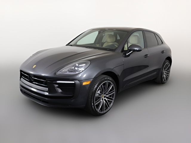 2025 Porsche Macan Base