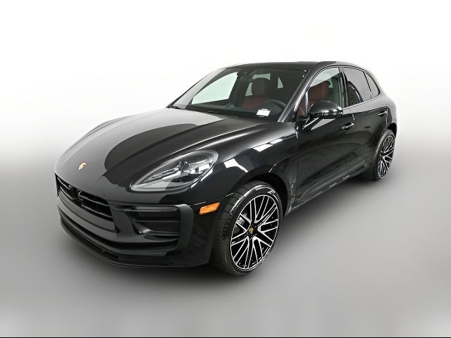 2025 Porsche Macan Base