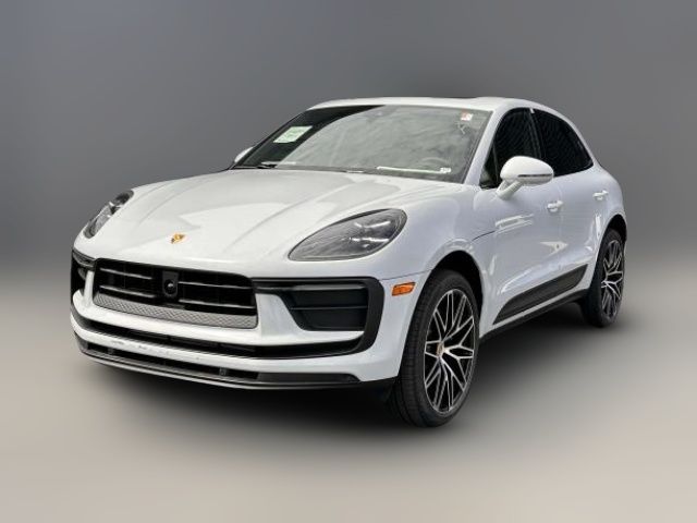 2025 Porsche Macan Base