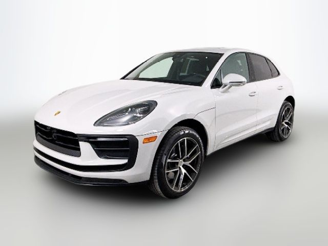 2025 Porsche Macan Base