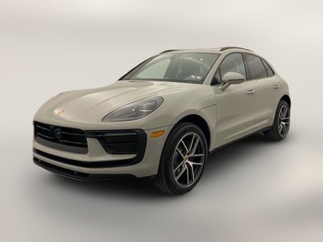2025 Porsche Macan 