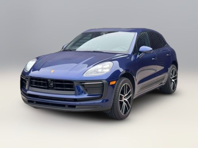 2025 Porsche Macan T