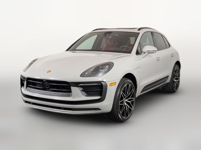 2025 Porsche Macan Base