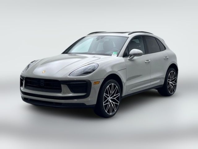 2025 Porsche Macan Base