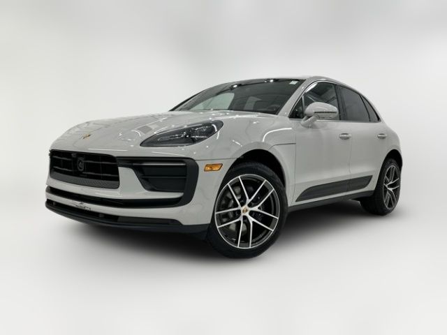 2025 Porsche Macan Base