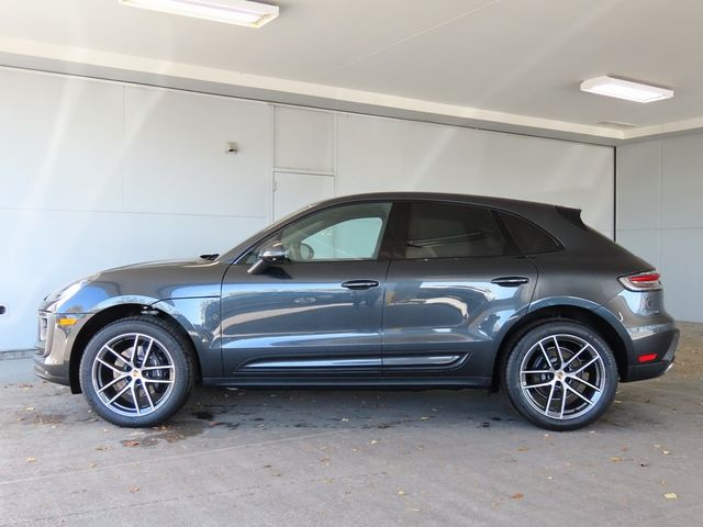 2025 Porsche Macan 