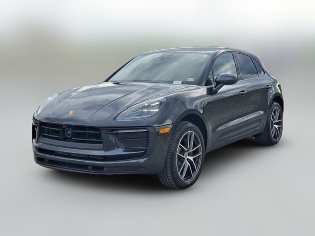 2025 Porsche Macan Base