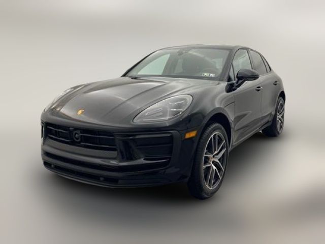 2025 Porsche Macan 