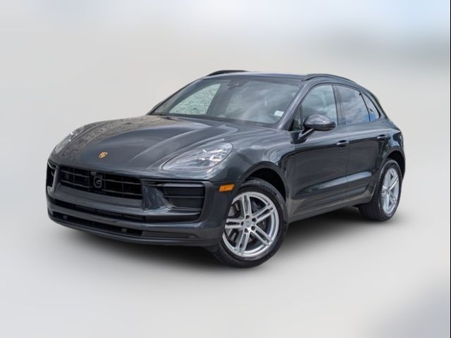 2025 Porsche Macan Base