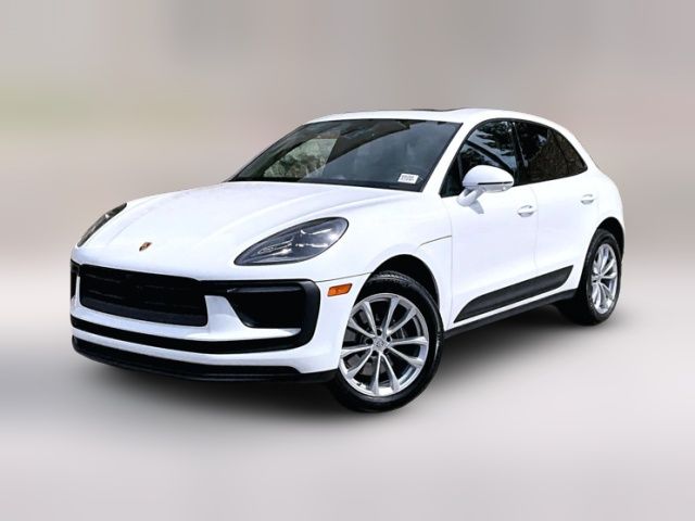 2025 Porsche Macan Base