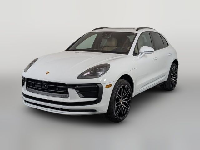 2025 Porsche Macan Base