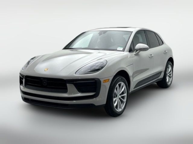 2025 Porsche Macan Base