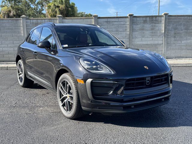 2025 Porsche Macan Base