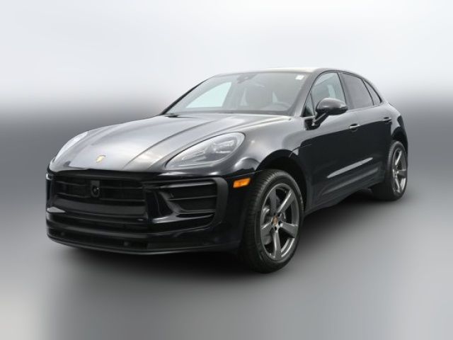 2025 Porsche Macan Base