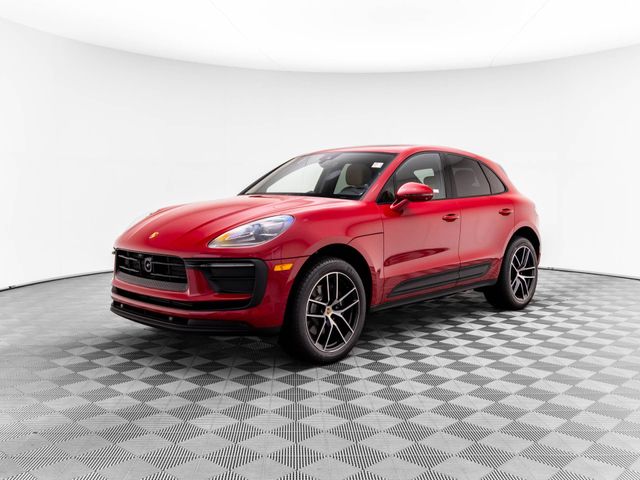 2025 Porsche Macan Base