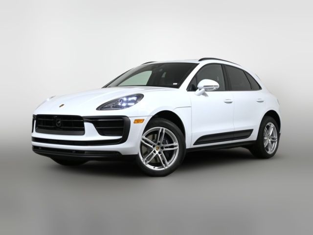 2025 Porsche Macan Base