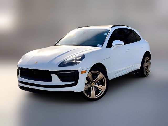 2025 Porsche Macan Base