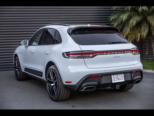 2025 Porsche Macan 