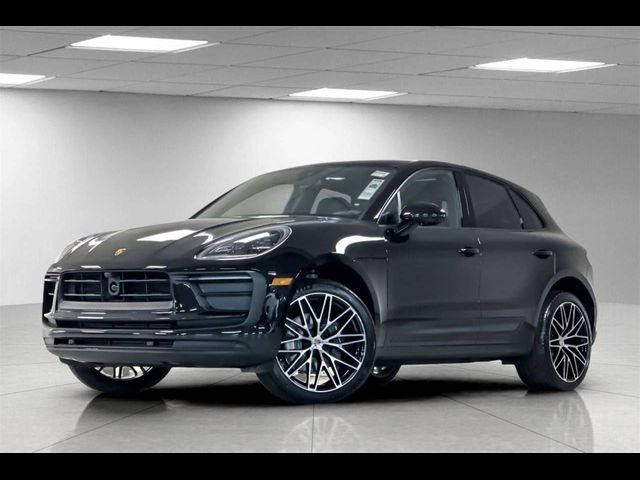 2025 Porsche Macan T