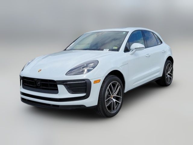 2025 Porsche Macan Base