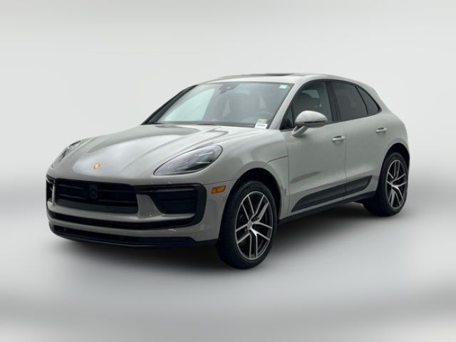 2025 Porsche Macan Base