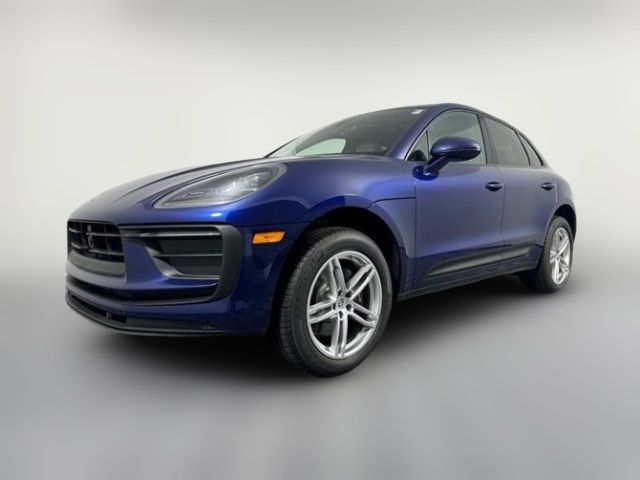 2025 Porsche Macan Base