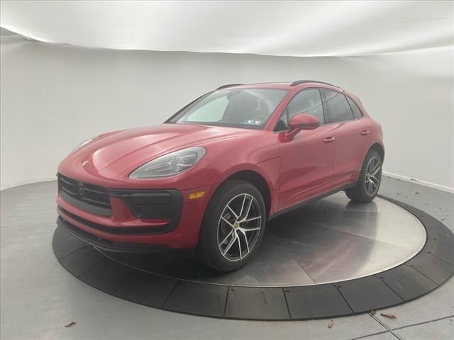 2025 Porsche Macan 